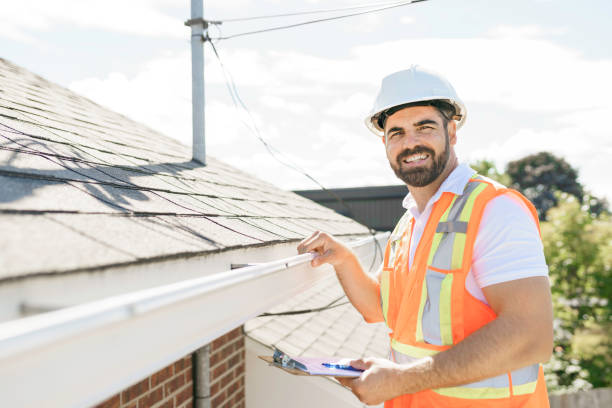 Best Roof Gutter Cleaning  in Huntgton, IN